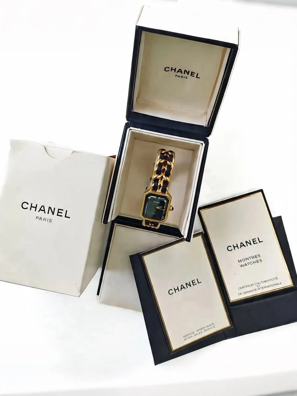 AUTHENTIC VINTAGE CHANEL PREMIERE M WATCH - WITH BOX